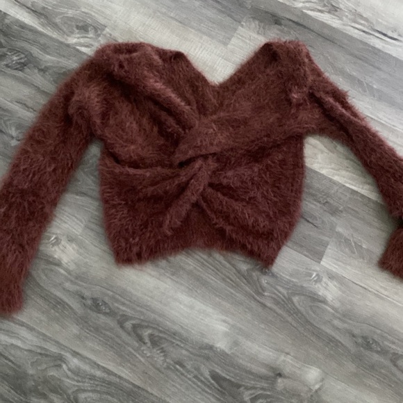 Sweater - Picture 2 of 2